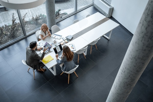 <b>星级酒店餐饮与住宿一站式体</b>